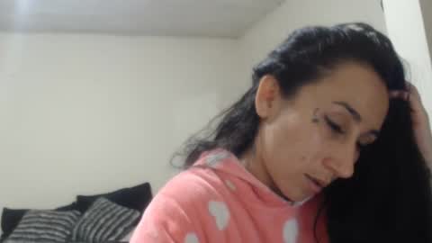 mady_tattoo online show from October 1, 2025, 3:12 am