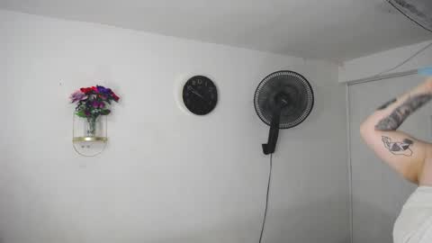 Snapshot of madyson_hof chatting on June 5, 2026, 2:51 am MADY online show from June 5, 2026, 2:51 am
