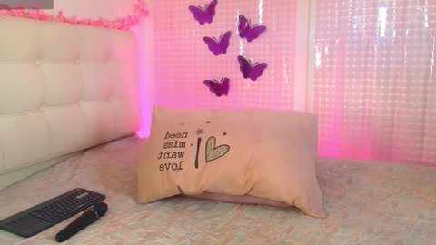 Snapshot of madysson__js_ chatting on November 8, 2025, 2:39 pm madysson__js_ online show from November 8, 2025, 2:39 pm