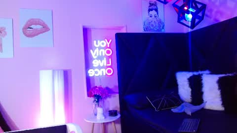 madyy_star online show from June 20, 2026, 8:33 pm