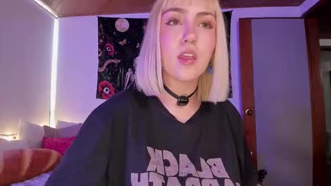 Maeve  schedule 11 am- 530 pm colombia time  online show from March 6, 2026, 4:03 pm