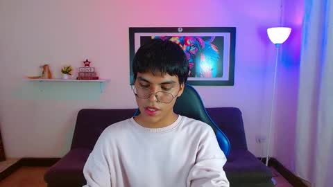 Maik online show from May 15, 2026, 9:33 pm