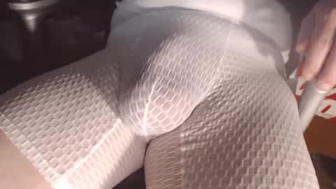 maestro2017 online show from December 1, 2025, 10:59 pm