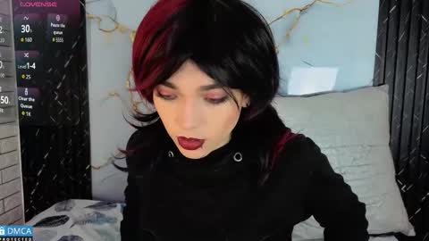 maevekuro online show from October 30, 2025, 3:19 am