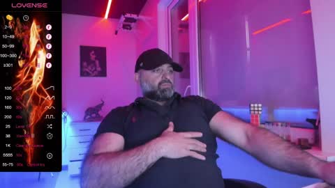Snapshot of magabear chatting on May 2, 2026, 3:22 am Magabear online show from May 2, 2026, 3:22 am