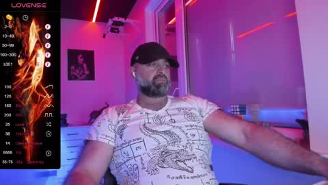 Snapshot of magabear chatting on May 26, 2026, 2:07 am Magabear online show from May 26, 2026, 2:07 am