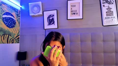 Maggie online show from September 10, 2025, 1:00 pm