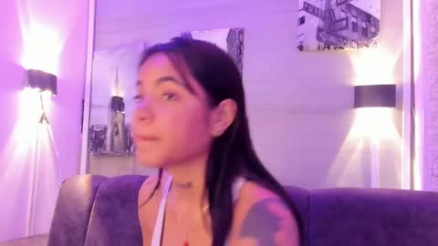 Maggie online show from September 24, 2025, 12:52 pm