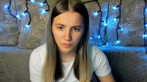 Maggie online show from October 21, 2025, 12:00 am