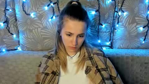 Maggie online show from May 15, 2026, 11:23 pm