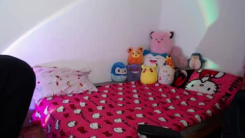 Magdalene Swaggy online show from February 11, 2025, 9:35 pm