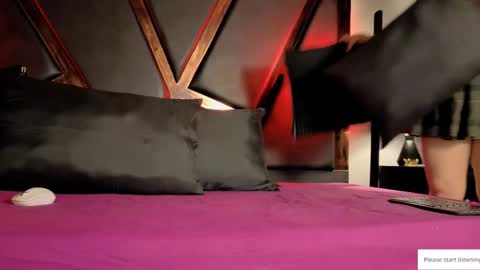   online show from January 12, 2026, 12:54 pm