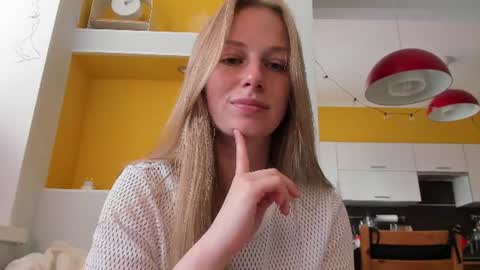 Snapshot of magic_couple13 chatting on June 29, 2026, 1:33 pm Alice online show from June 29, 2026, 1:33 pm