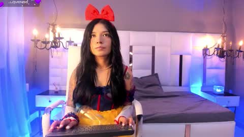 Magic isis  online show from February 8, 2026, 5:44 am