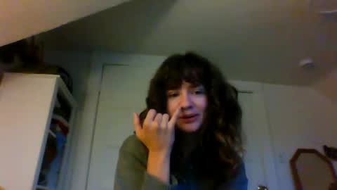 Snapshot of magicalmissmolly chatting on October 17, 2025, 1:09 am magicalmissmolly online show from October 17, 2025, 1:09 am