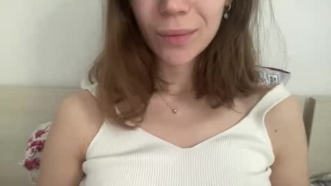 magicgirl50053 online show from April 1, 2026, 10:27 am