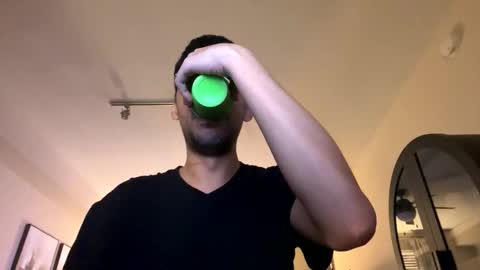 Snapshot of magicjawn chatting on November 27, 2025, 4:14 am magicjawn online show from November 27, 2025, 4:14 am