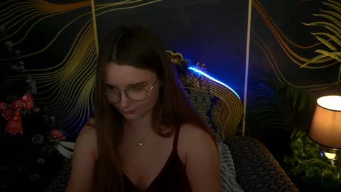 Emily online show from January 1, 2025, 10:54 am