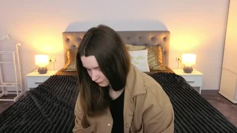 Emily online show from April 6, 2026, 5:41 am