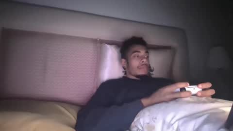 Magicsempai online show from December 11, 2024, 3:26 pm