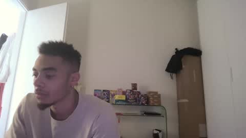 Magicsempai online show from February 7, 2025, 11:56 am