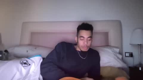 Magicsempai online show from February 20, 2025, 3:08 pm