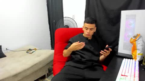 Snapshot of magnificent_star18 chatting on February 9, 2026, 1:20 am RONALD online show from February 9, 2026, 1:20 am