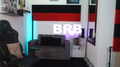 If you want me to use the Lovense please let me know  --    online show from April 16, 2026, 9:39 pm