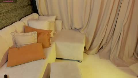 Snapshot of maha_walton chatting on June 1, 2026, 4:58 am maha_walton online show from June 1, 2026, 4:58 am