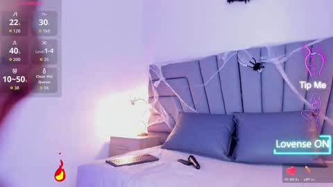 maia_520 online show from October 23, 2025, 6:39 pm