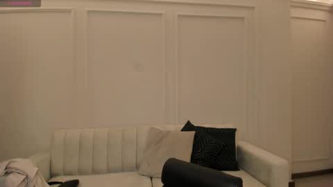 Snapshot of maiacollins chatting on February 15, 2026, 10:50 pm Maia online show from February 15, 2026, 10:50 pm