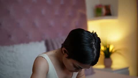  Maia  online show from September 22, 2025, 6:43 pm