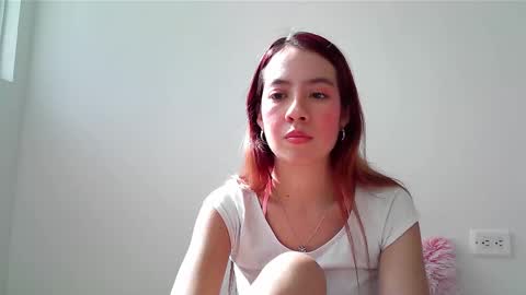 Snapshot of maiarosse_ chatting on January 24, 2025, 2:19 pm MaiaRosse  online show from January 24, 2025, 2:19 pm