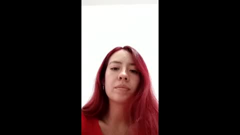 Snapshot of maiarosse_ chatting on February 14, 2025, 7:17 am MaiaRosse  online show from February 14, 2025, 7:17 am