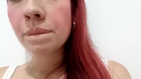 Snapshot of maiarosse_ chatting on February 28, 2025, 4:43 am MaiaRosse  online show from February 28, 2025, 4:43 am