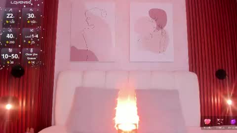 Snapshot of maiasweet_ chatting on June 14, 2026, 1:58 am MAIA online show from June 14, 2026, 1:58 am