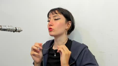 maibys online show from April 6, 2026, 3:48 am