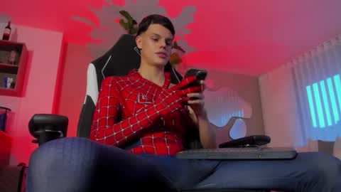 Snapshot of maicolruggeri chatting on October 31, 2025, 10:44 pm MAICOL online show from October 31, 2025, 10:44 pm