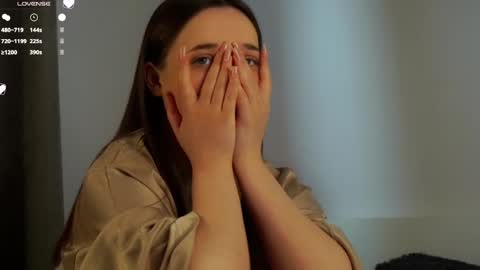 Snapshot of maidabuoy chatting on February 14, 2025, 4:37 am Lucy online show from February 14, 2025, 4:37 am