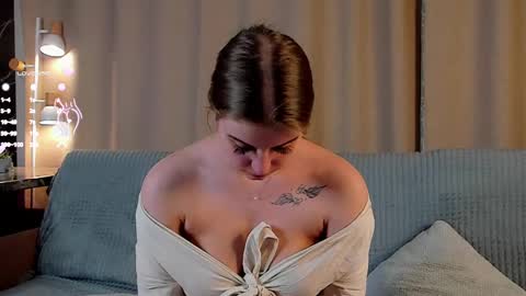 Snapshot of maidabuoy chatting on February 27, 2025, 1:38 pm Lucy online show from February 27, 2025, 1:38 pm