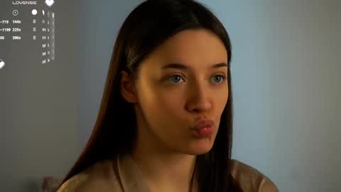 Snapshot of maidabuoy chatting on March 7, 2025, 4:35 am Lucy online show from March 7, 2025, 4:35 am