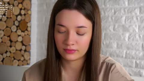 Snapshot of maidabuoy chatting on November 1, 2025, 2:13 am Lucy online show from November 1, 2025, 2:13 am