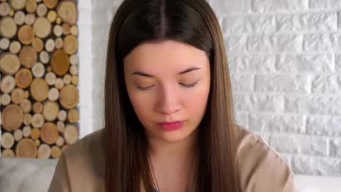 Snapshot of maidabuoy chatting on November 2, 2025, 2:03 am Lucy online show from November 2, 2025, 2:03 am