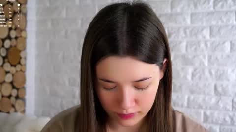 Snapshot of maidabuoy chatting on November 7, 2025, 2:00 am Lucy online show from November 7, 2025, 2:00 am