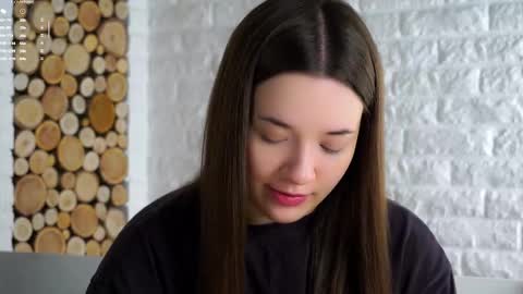 Snapshot of maidabuoy chatting on December 3, 2025, 3:14 am Lucy online show from December 3, 2025, 3:14 am