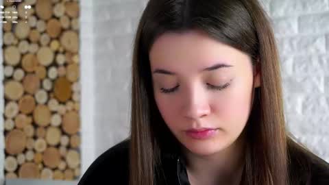 Lucy online show from January 8, 2026, 2:03 am