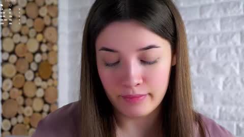 Snapshot of maidabuoy chatting on January 19, 2026, 1:42 am Lucy online show from January 19, 2026, 1:42 am