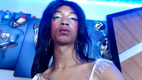 Bella Maidi online show from March 6, 2025, 7:54 pm