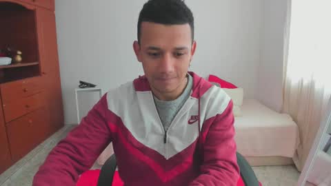 Snapshot of maik_h88 chatting on December 10, 2024, 4:17 pm Maik Stiven online show from December 10, 2024, 4:17 pm