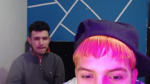 maikjameshot online show from December 16, 2025, 6:07 am